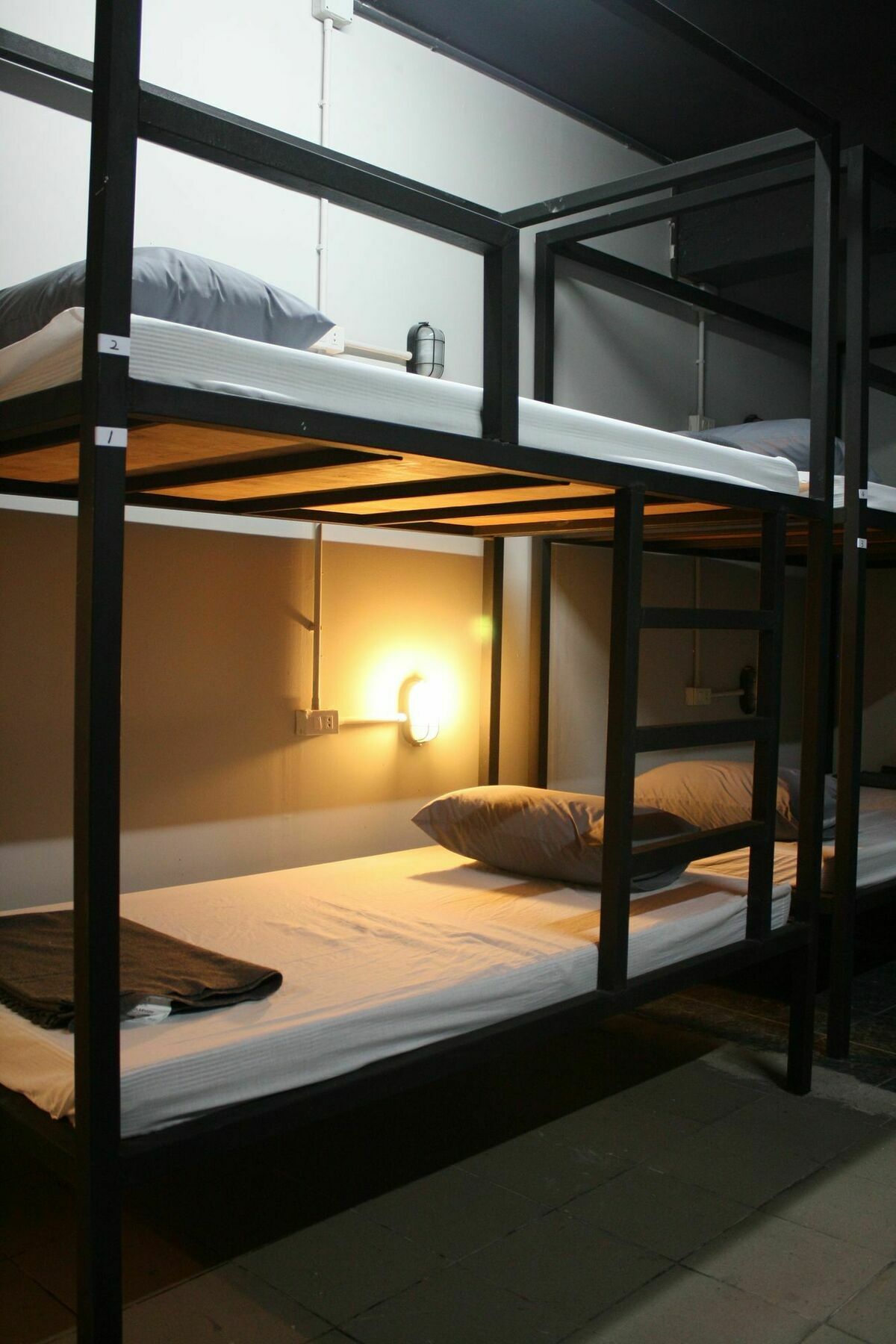 בנגקוק The Mixx Hostel מראה חיצוני תמונה