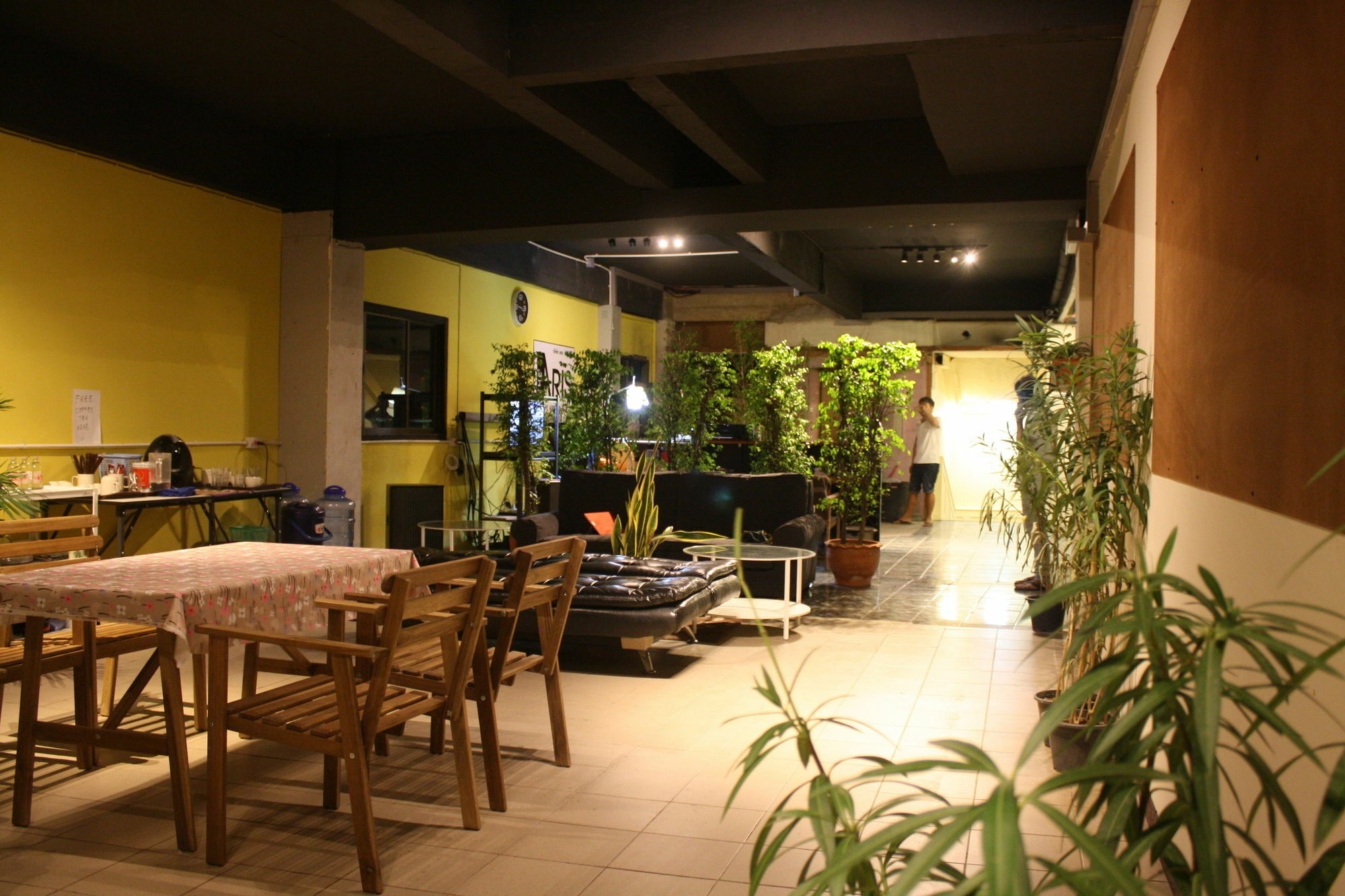 בנגקוק The Mixx Hostel מראה חיצוני תמונה